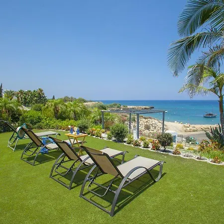 With Two Minutes Walk From Sirina Bay 53 * Protaras