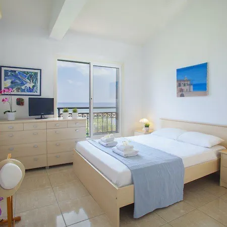 With Two Minutes Walk From Sirina Bay 53