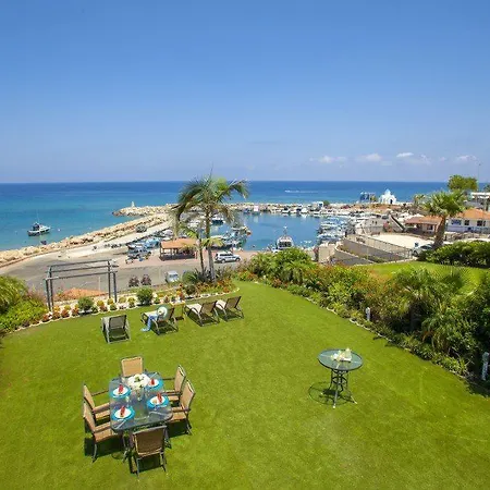 With Two Minutes Walk From Sirina Bay 53 Villa *